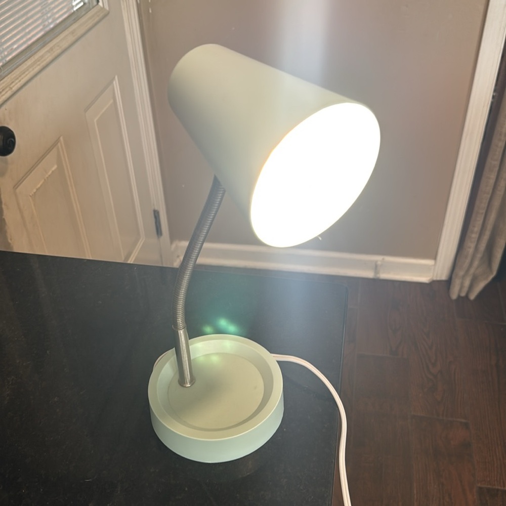 LED Desk Lamp - Picture 5 of 5